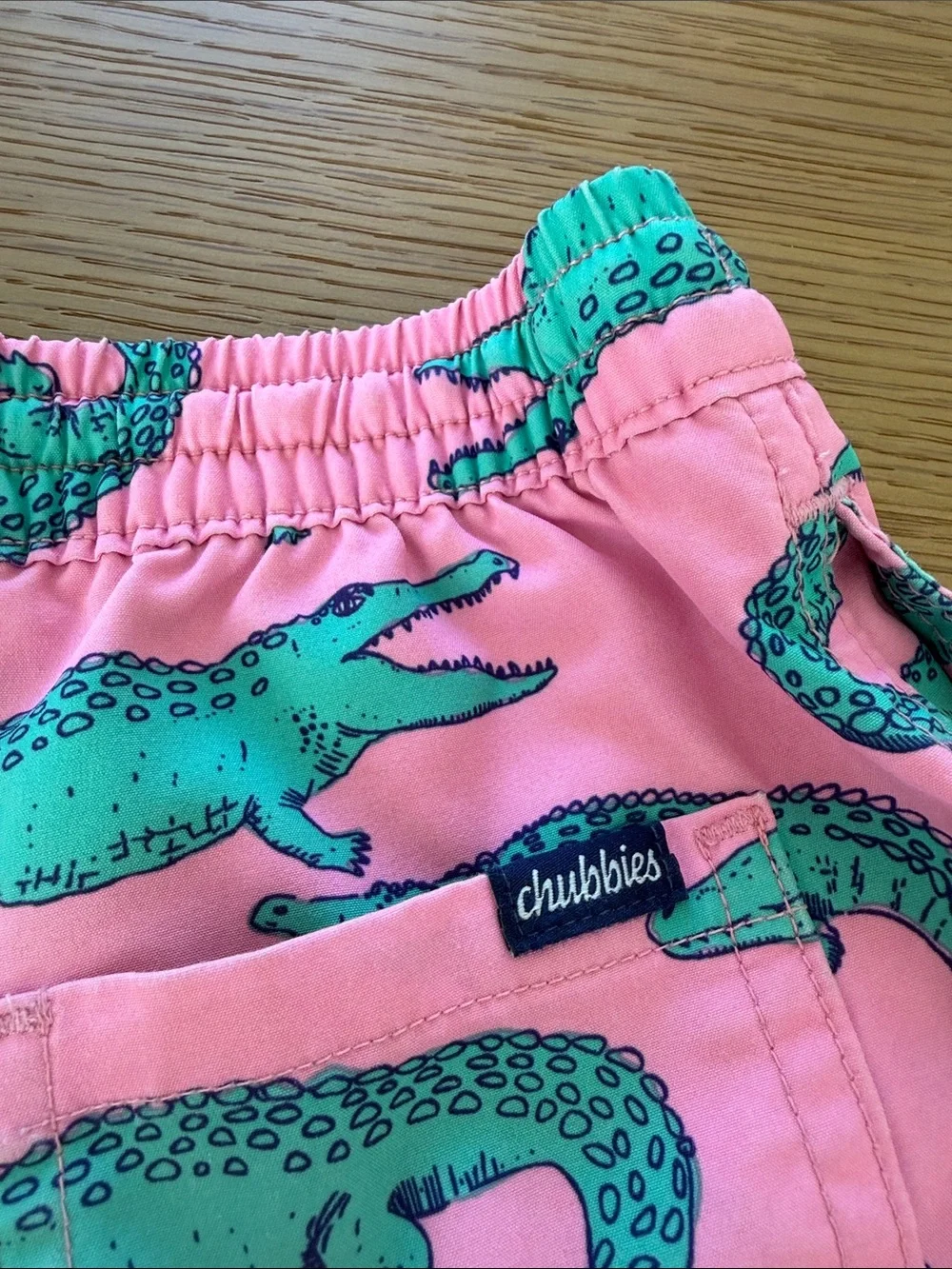 chubbies Pink Swim Trunks with Green Alligator Print, size XS